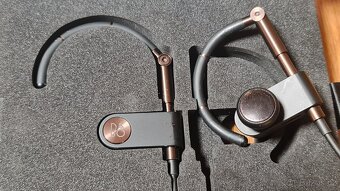 Prodám sluchátka Bang&Olufsen EARSET - 3