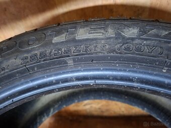 Letní pneu 285/35/19 Bridgestone - 3