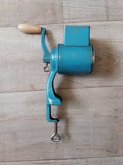Retro mlýnek na strouhanku,ořechy... - 3