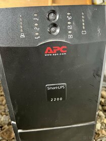 APC Smart UPS 2200 - 3