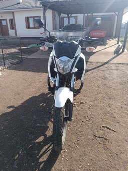 Honda CB 125F - 3