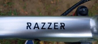 PELLS RAZZER EVO SILVER – stavba - 3