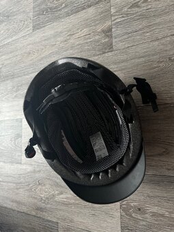 Nová přilba UVEX Exxential III - 3
