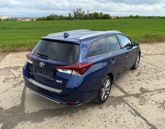 Toyota Auris 1.2 Edition S+ - 3