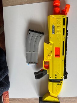 Nerf 6 kusů za 1 cenu - 3