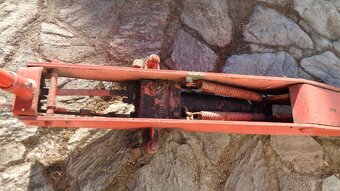 Hydraulický zvedák - 3