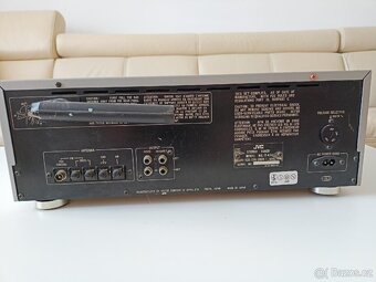Prodám tuner JVC -JT-V77- Nejvyšší model - 3