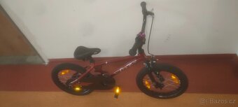 Prodám dětské kolo GT MACH 1,velikost kol16, pěkný stav - 3