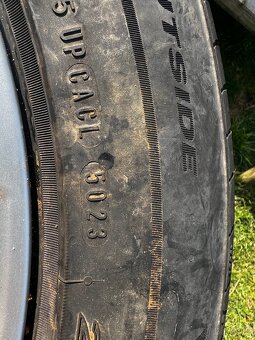 Letní pneu 225/55 r17 Audi - 3