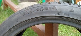 prodám 1 kus zimní pneu Firestone 225/40R18-07 - 3