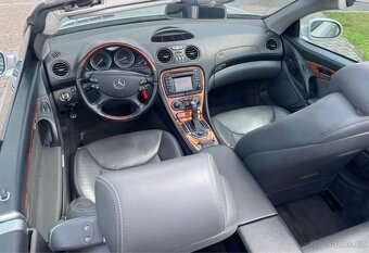 Mercedes SL 500 R230 – luxusní kabrio, V8 - 3