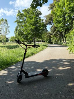 Elektrická koloběžka Kugoo Kirin M4 Pro - 3