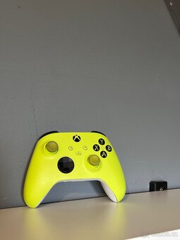Xbox Series S - 3