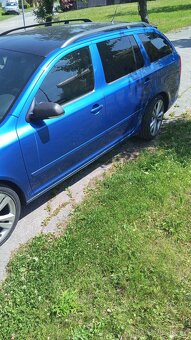 Octavia combi RS - bouraná levá zadní náprava - 3