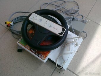 Prodám Nintendo Wii - 3