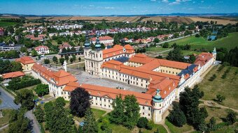 Dronové záběry pro nemovitosti, stavební i zahradní projekty - 3