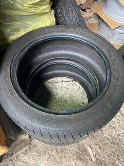 245/45R17 - 3