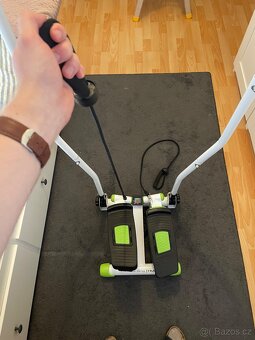 Stepper HMS s expandéry a úchopy - 3