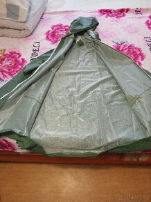 Pláštěnka - 3