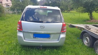 Opel zafira 1.7 cdti (nepojizdné na díly jako CELEK ) - 3