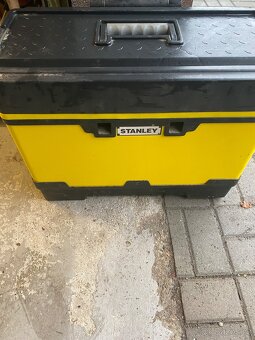 Stanley box - 3