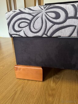 postel s úložným prostorem 140/200 - 3