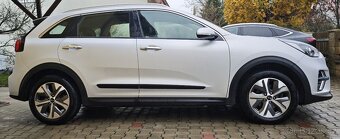Kia e-Niro 40 kWh 136 koní 3F, perfektní, +DPH - 3