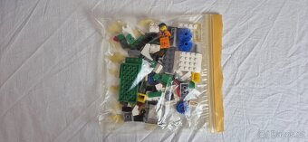 LEGO City 60249 Čisticí vůz - 3