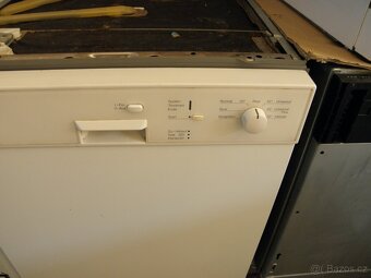 Vestavná myčka Miele - 3