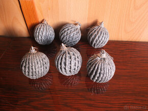 Plastové vánoční ozdoby - 3