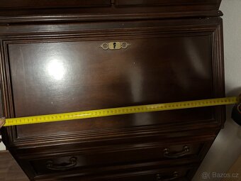 Dvoudílná komoda - 3