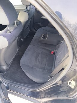 Honda Civic,1,8,104kw,72000km,2007 - 3