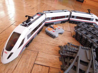 Lego vlak 60051 + 4 sady kolejí navíc - 3