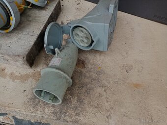 Zásuvky Elektro 380w - 3