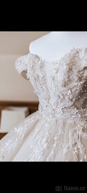 Krásné svatební šaty - 3