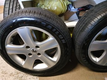 ALU kola Peugeot 4x108 r16 Originál, Zánovní pneu 8mm - 3
