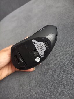 Ergonomická myš pro leváky - 3