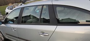 Renault Laguna - 3