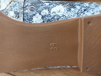 Prodám kožené balerinky vel39 + kabelka zdarma - 3