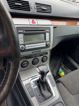 VW PASSAT - 3