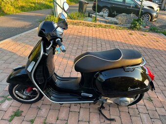 Vespa GTS Super 300 - 3