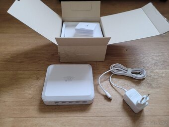 Ubiquiti UniFi Gateway MAX - 3