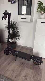 Jako nová Xiaomi scooter 5pro. Záruka Alza.cz - 3
