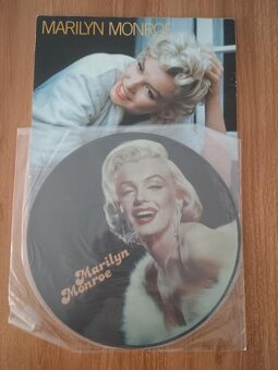 Marilyn Monroe kalendář a LP set - 3