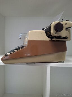 Consul psací stroj - 3