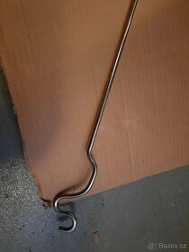 Skoda Felicia nová a nepouzita podpěra přední kapoty - 3