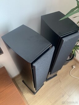 Yamaha NS -F 330 - 3