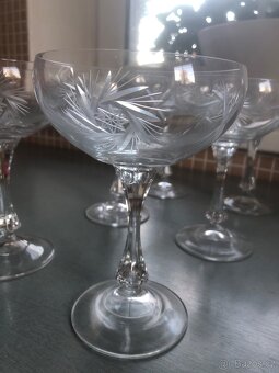 Sada 6 broušených sklenic na šampaňské - 3