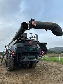 Kombajn Massey Ferguson Ideal 8.T - 3