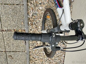 Dětské kolo Cube 240 - 3